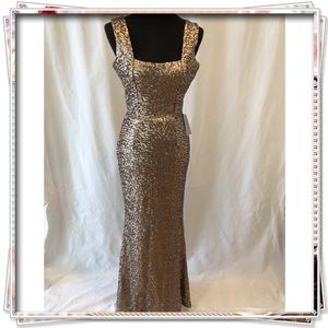 dress the population raven sequin gown